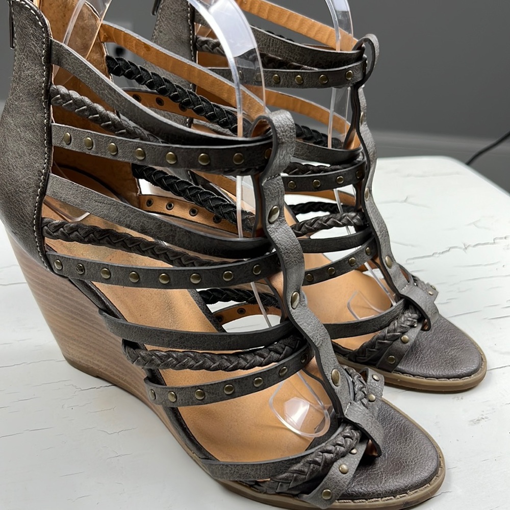 CROWN VINTAGE size 7